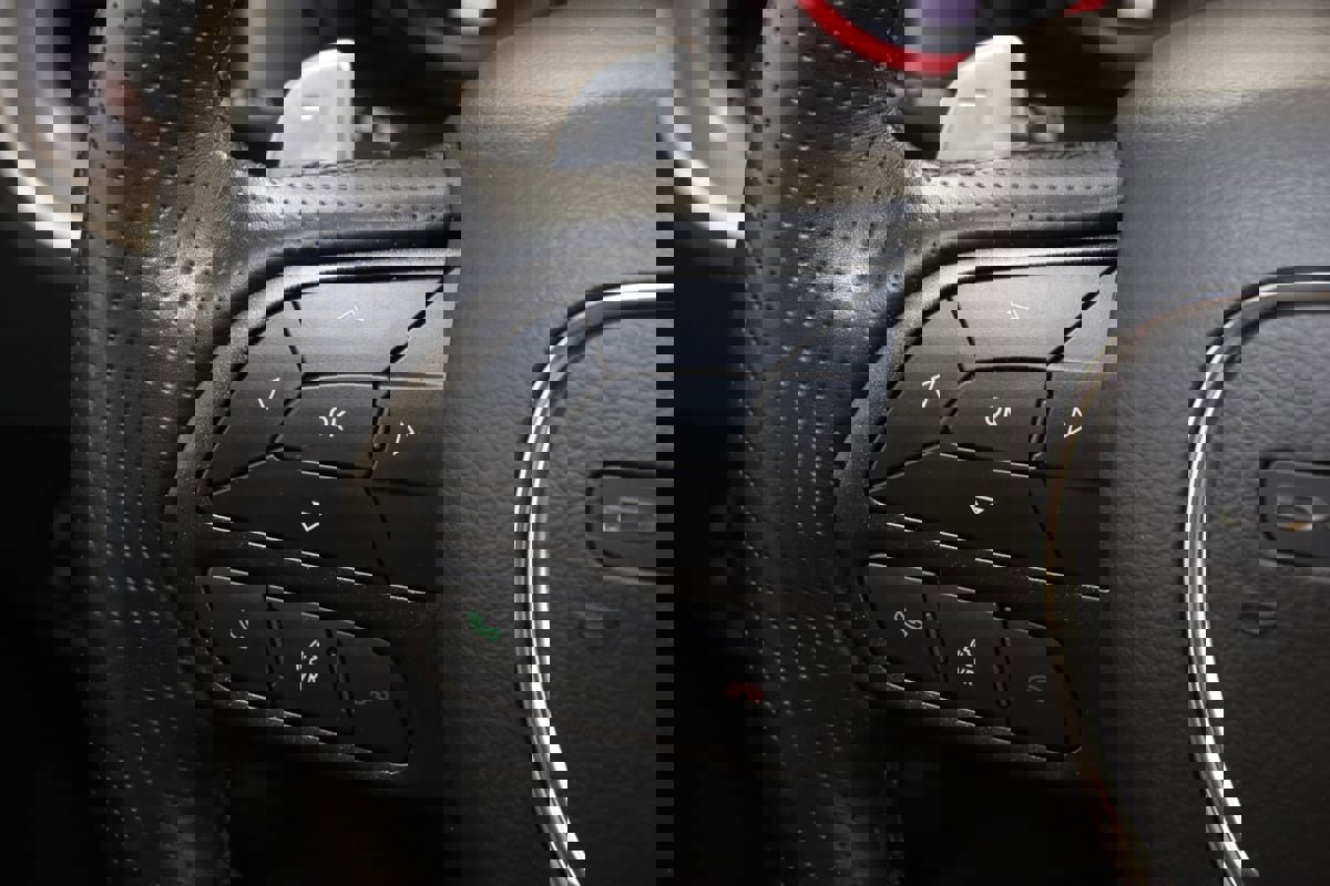 Used 2022 Dodge Charger R/T w/ Harman/Kardon Audio Group image 36