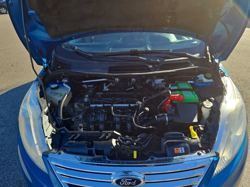 Used 2013 Ford Fiesta SE image 39