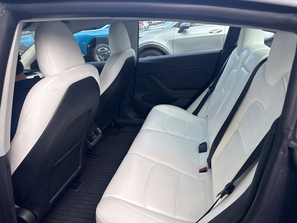 Used 2023 Tesla Model 3 Standard Range RWD image 10