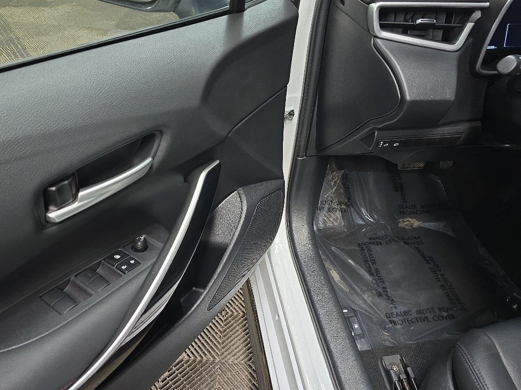 Used 2023 Toyota Corolla XSE FWD image 27