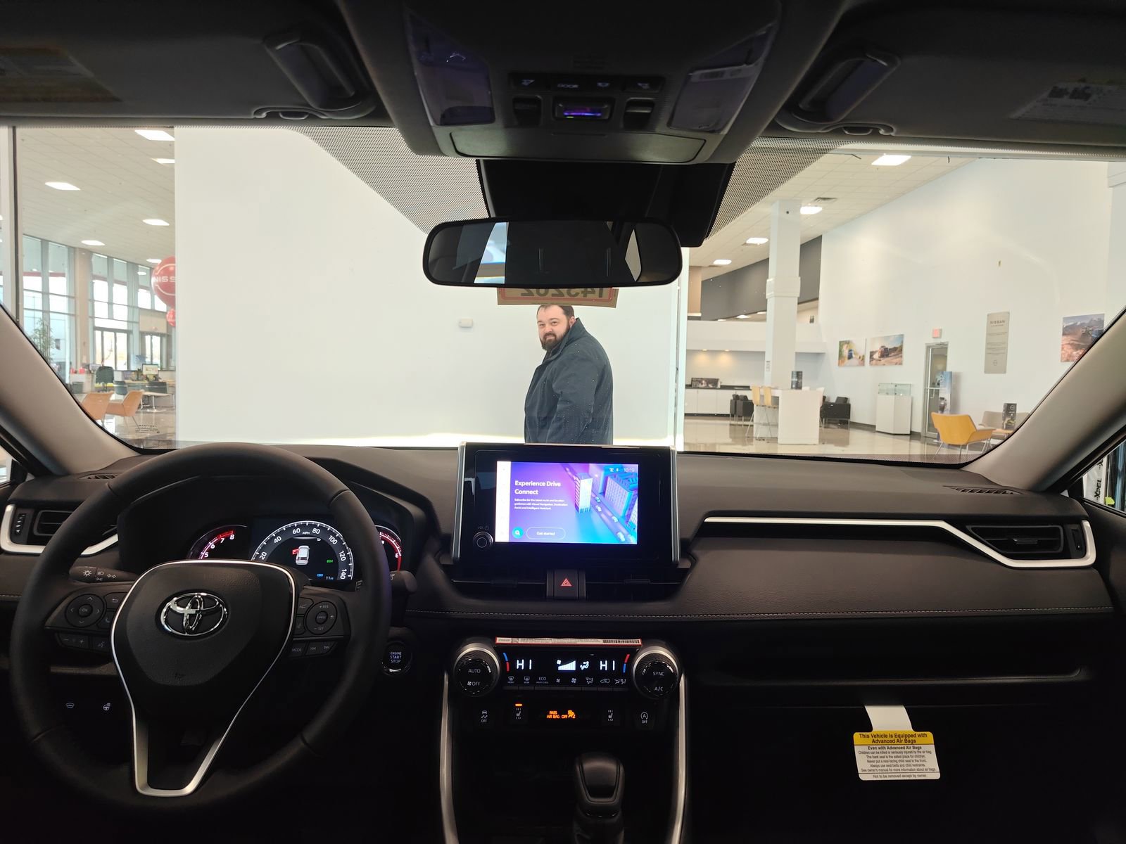 New 2025 Toyota RAV4 XLE w/ Convenience Package image 34