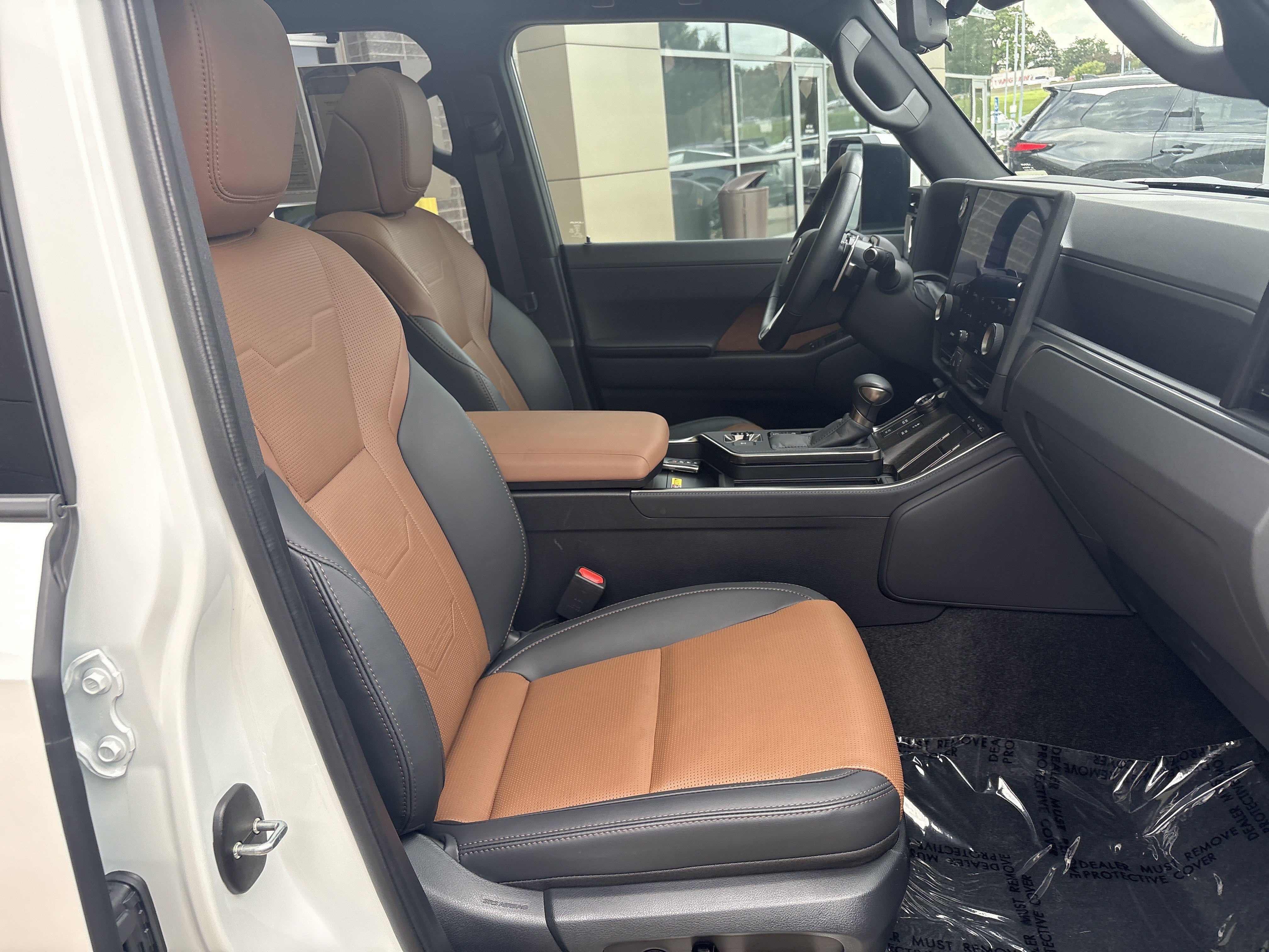 Certified 2025 Lexus GX 550 w/ Accessory Package (2T) AWD/4WD image 35