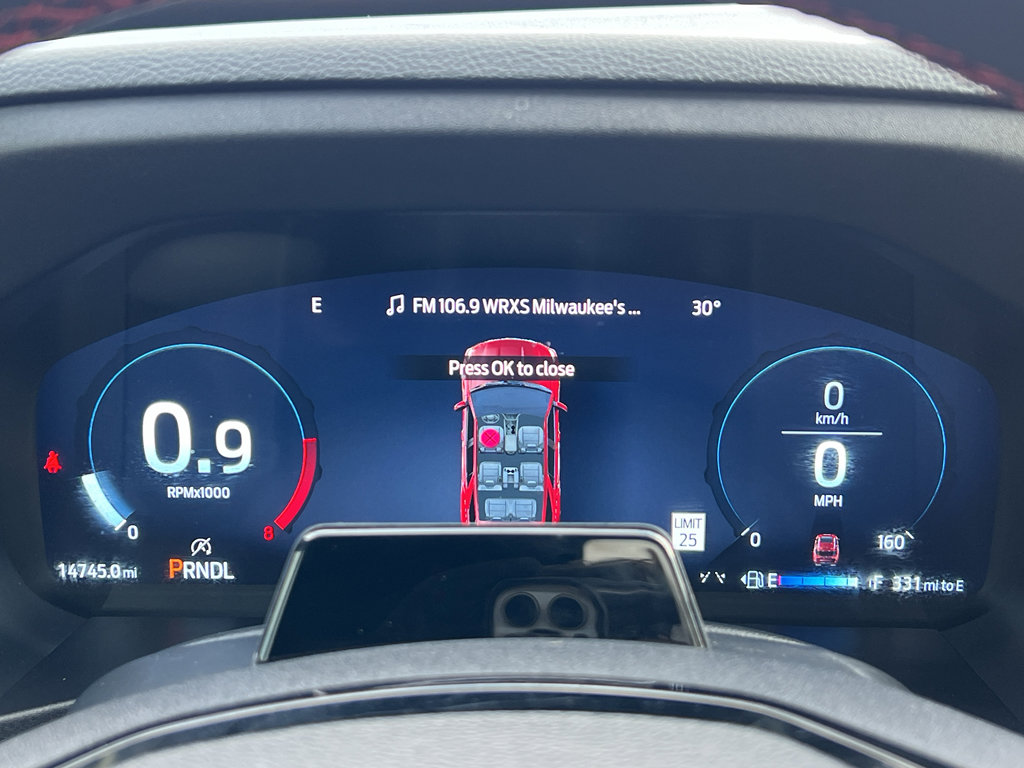 Used 2025 Ford Explorer ST-Line w/ ST-Line Street Pack image 33