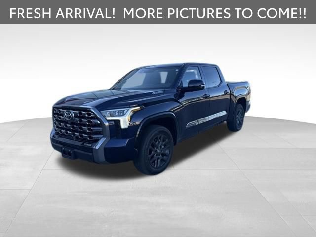 Used 2025 Toyota Tundra Platinum AWD/4WD image 1