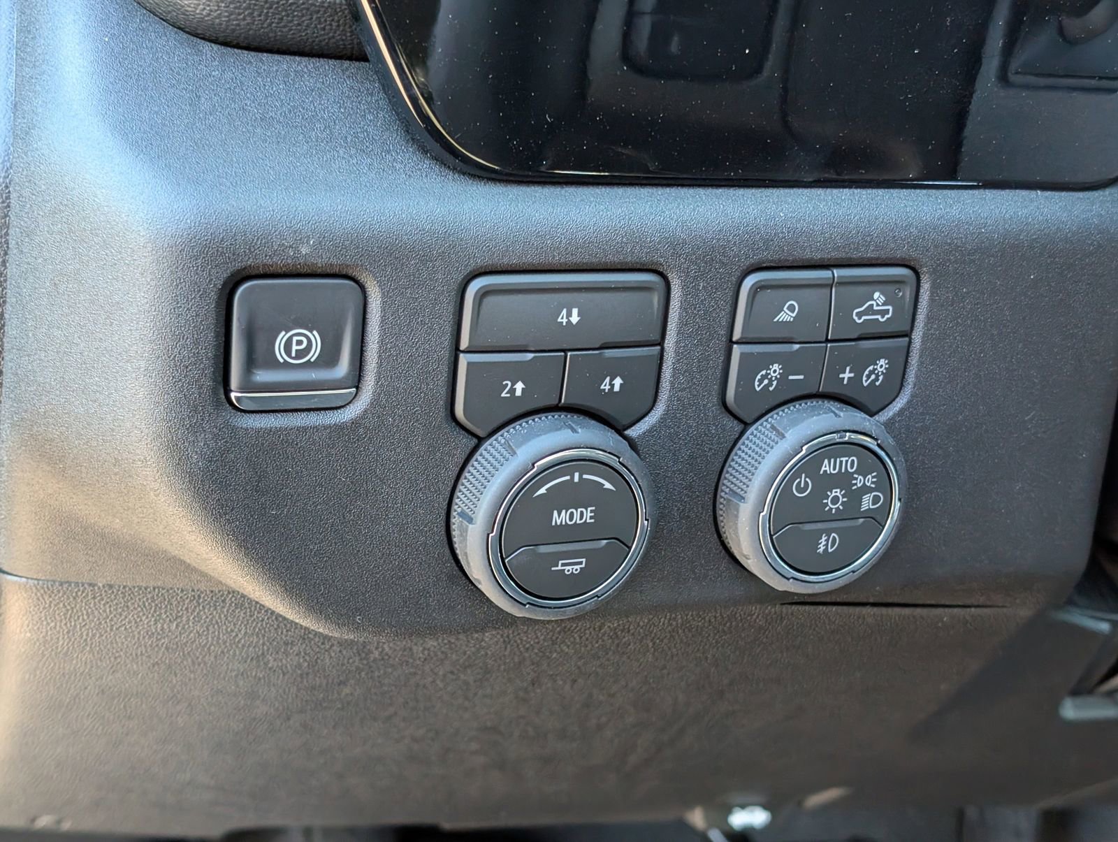 New 2026 Chevrolet Silverado 2500 LT w/ All Star Edition image 18