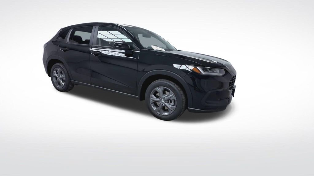 New 2026 Honda HR-V LX image 2