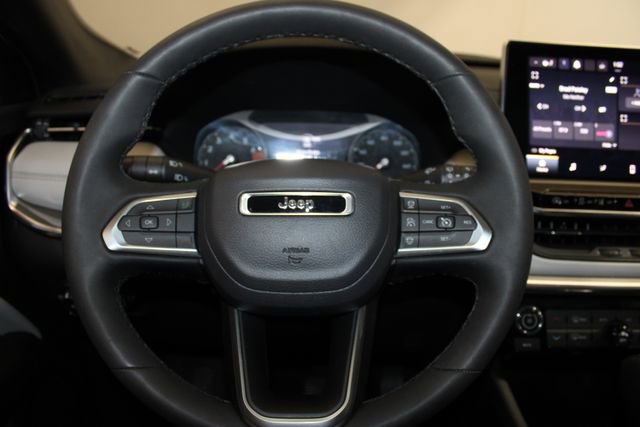 Used 2024 Jeep Compass Limited AWD/4WD image 19