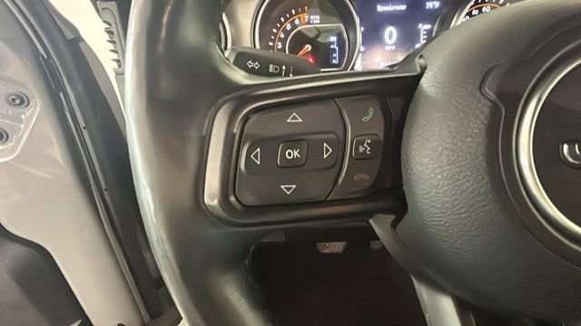 Used 2022 Jeep Wrangler Unlimited Sport AWD/4WD image 15