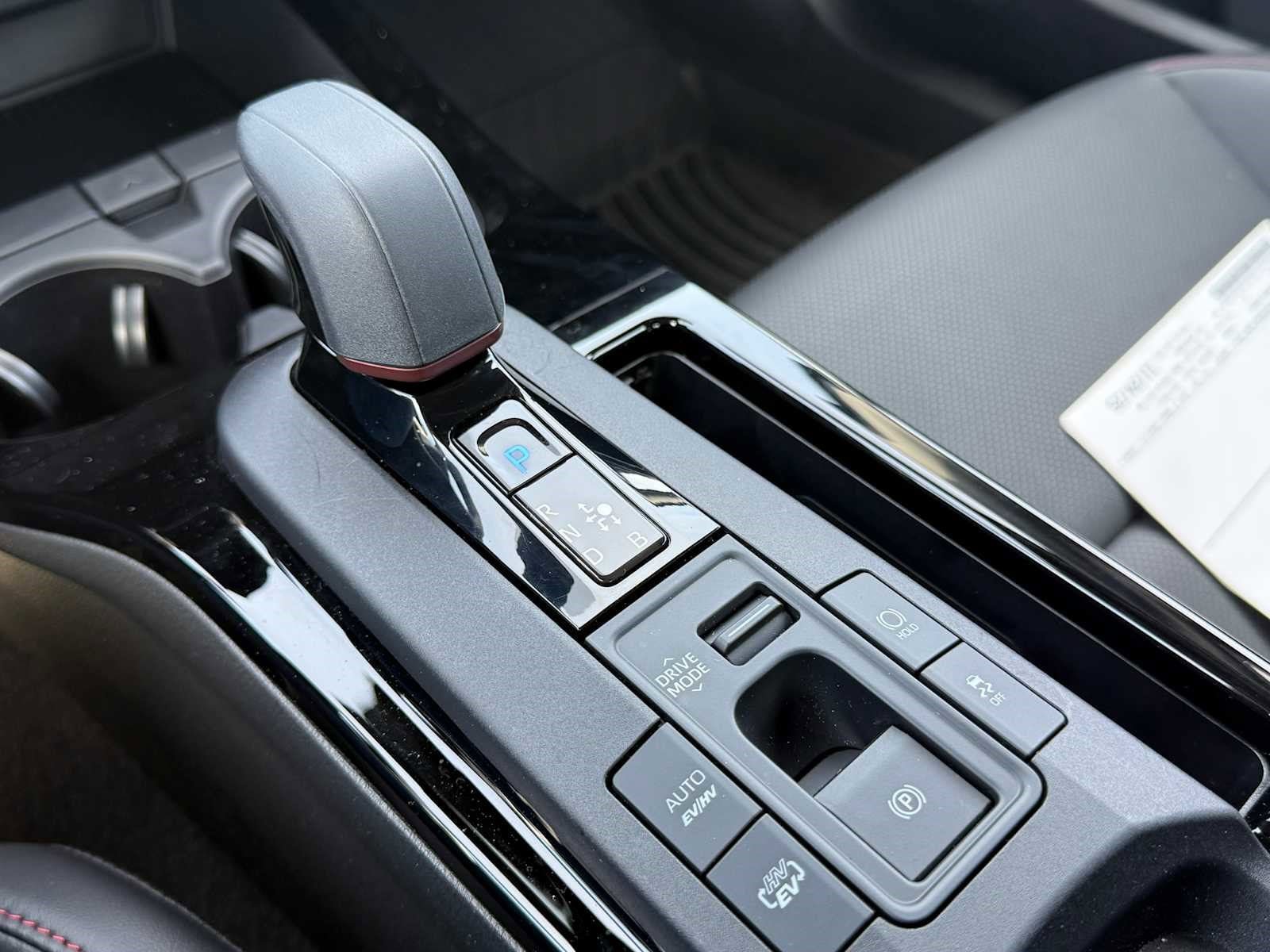 New 2026 Toyota Prius Plug-In Hybrid FWD image 17