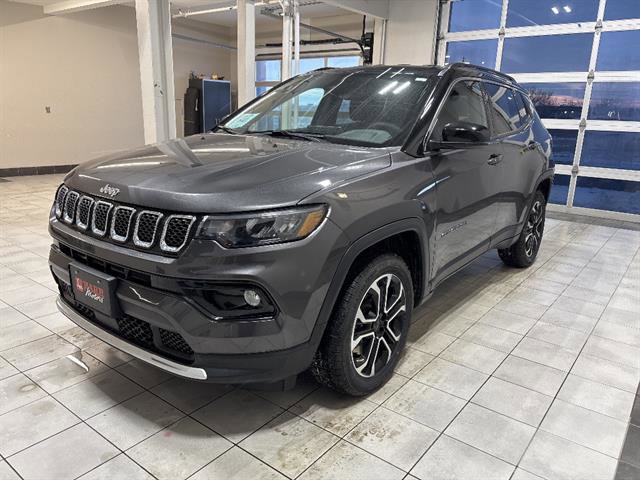 Used 2023 Jeep Compass Limited image 1