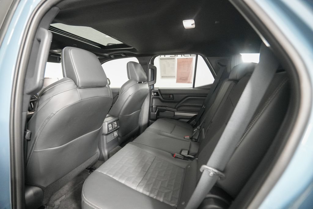 Used 2026 Toyota 4Runner TRD Off-Road Premium AWD/4WD image 13