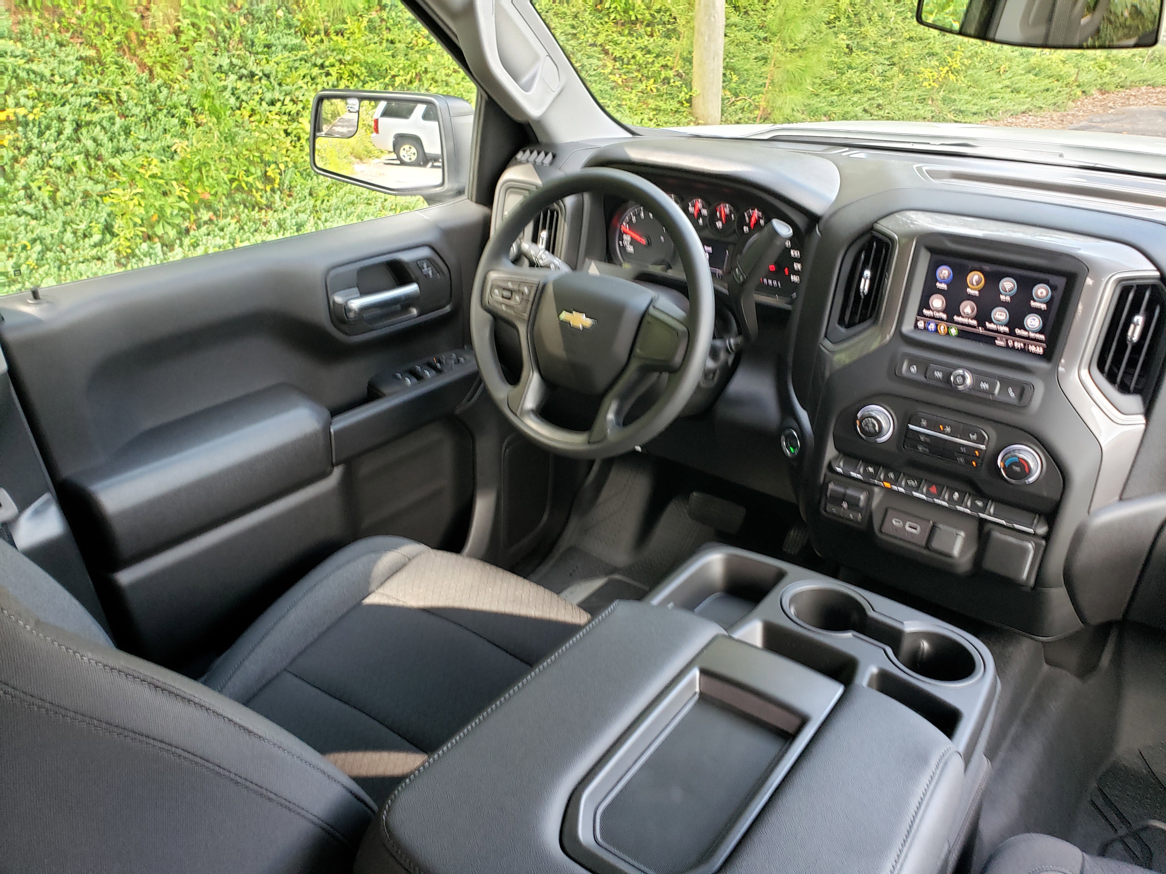 New 2025 Chevrolet Silverado 1500 Custom w/ LPO, Dark Essentials Package image 33