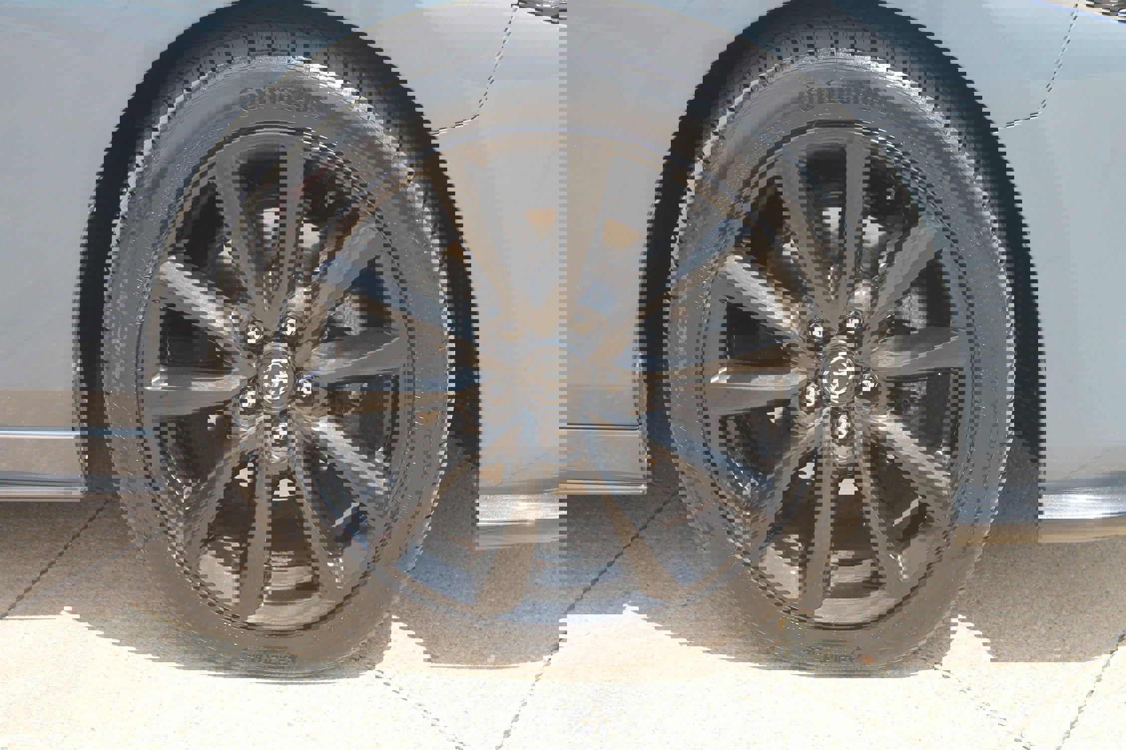 Used 2021 MAZDA MAZDA3 Hatchback w/Premium Plus Pkg image 3