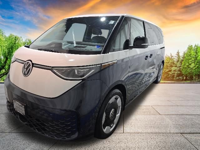 Certified 2025 Volkswagen ID. Buzz Pro S Plus AWD/4WD image 8