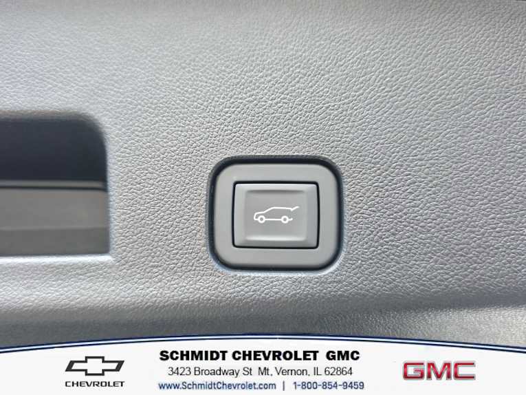 New 2026 Chevrolet Traverse Z71 w/ LPO, Floor Liner Package AWD/4WD image 10