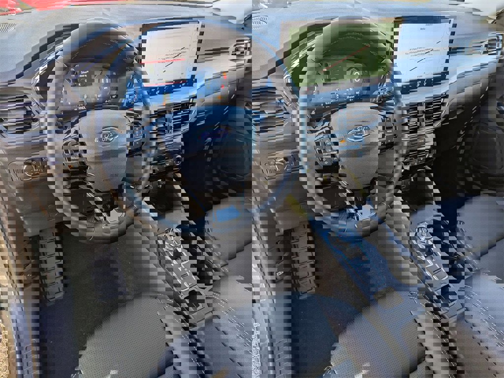 New 2026 Ford Escape Platinum w/ Equipment Group 601A image 10