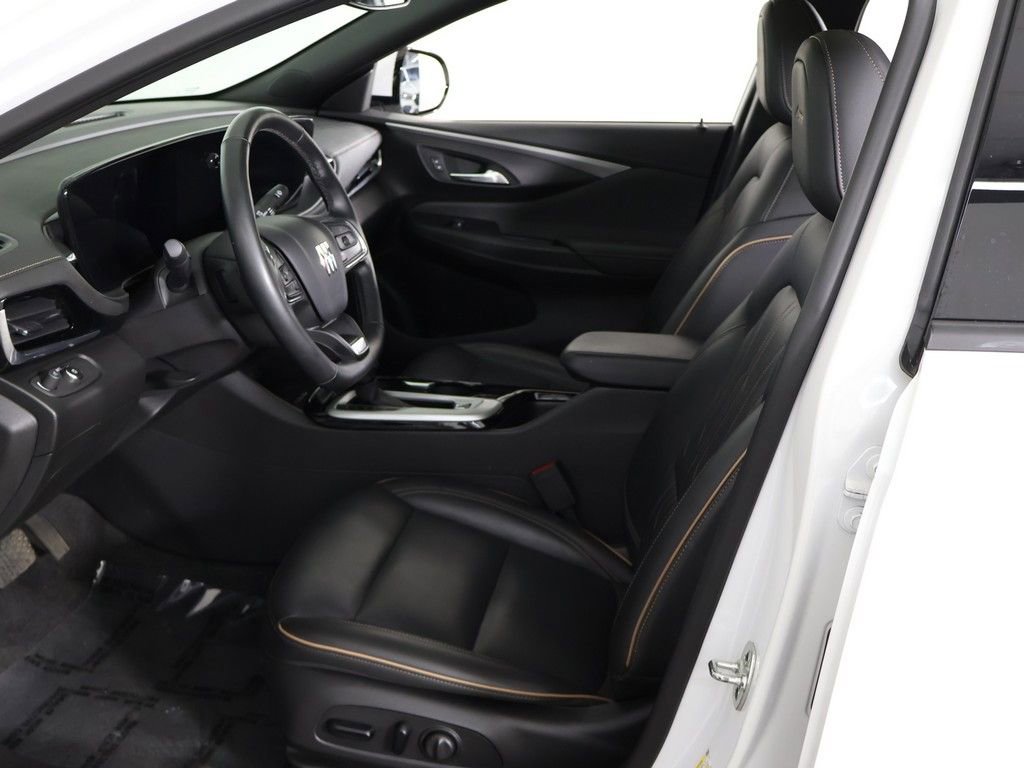 Used 2024 Buick Envista Avenir FWD image 32