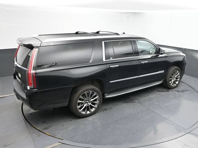 Used 2018 Cadillac Escalade ESV Premium Luxury AWD/4WD image 40