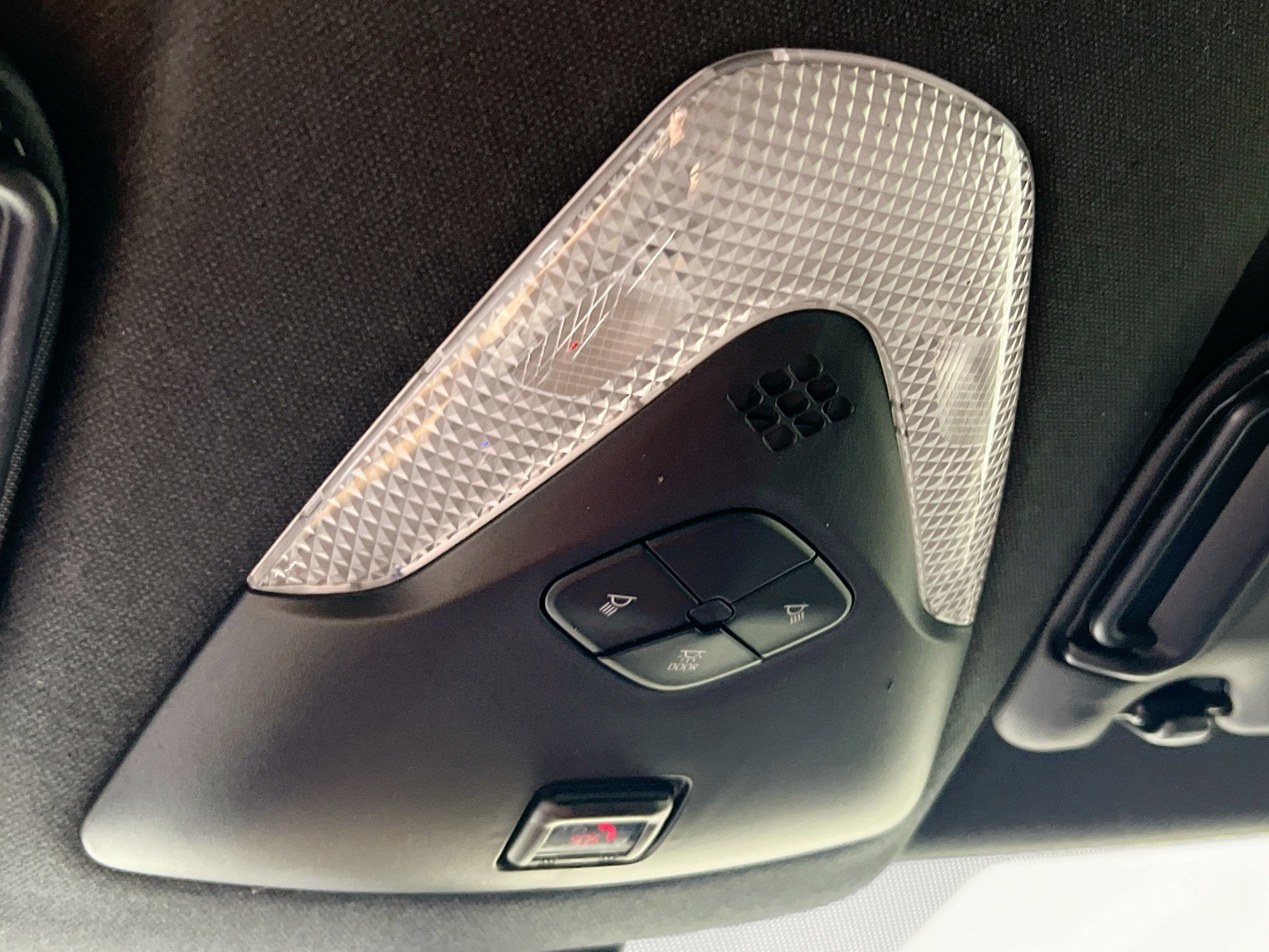 Used 2021 Toyota C-HR XLE FWD image 20