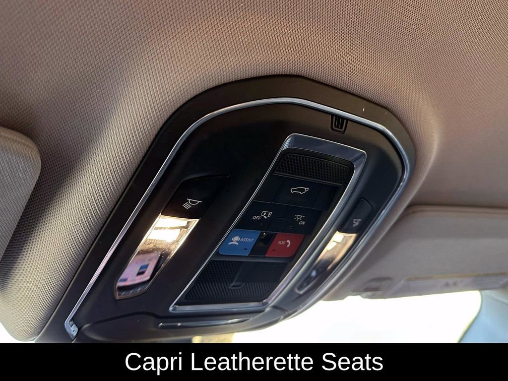 Used 2023 Jeep Grand Cherokee L Limited w/ Black Appearance Package image 33