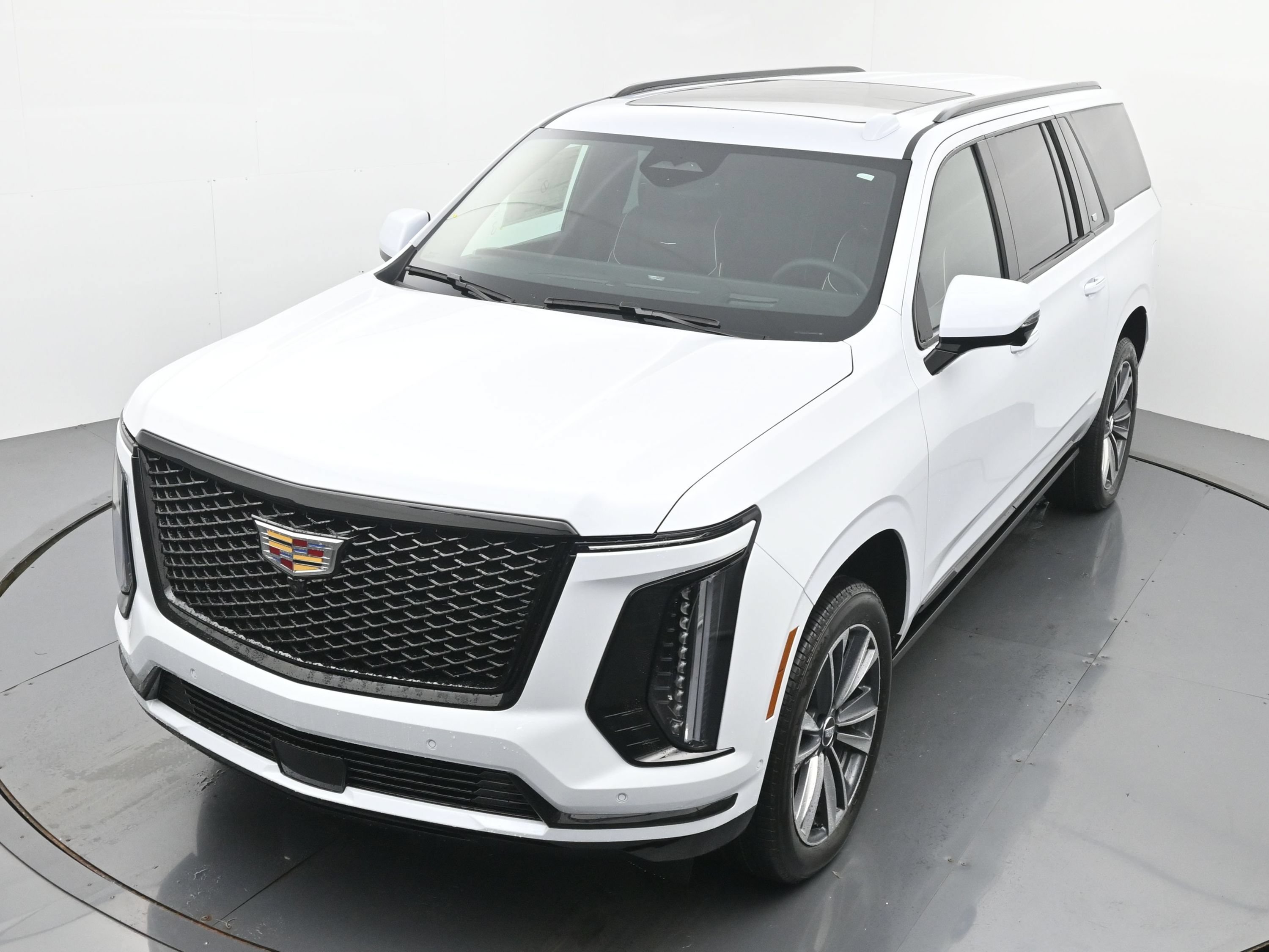 New 2026 Cadillac Escalade ESV Sport w/ Touring Package AWD/4WD image 23