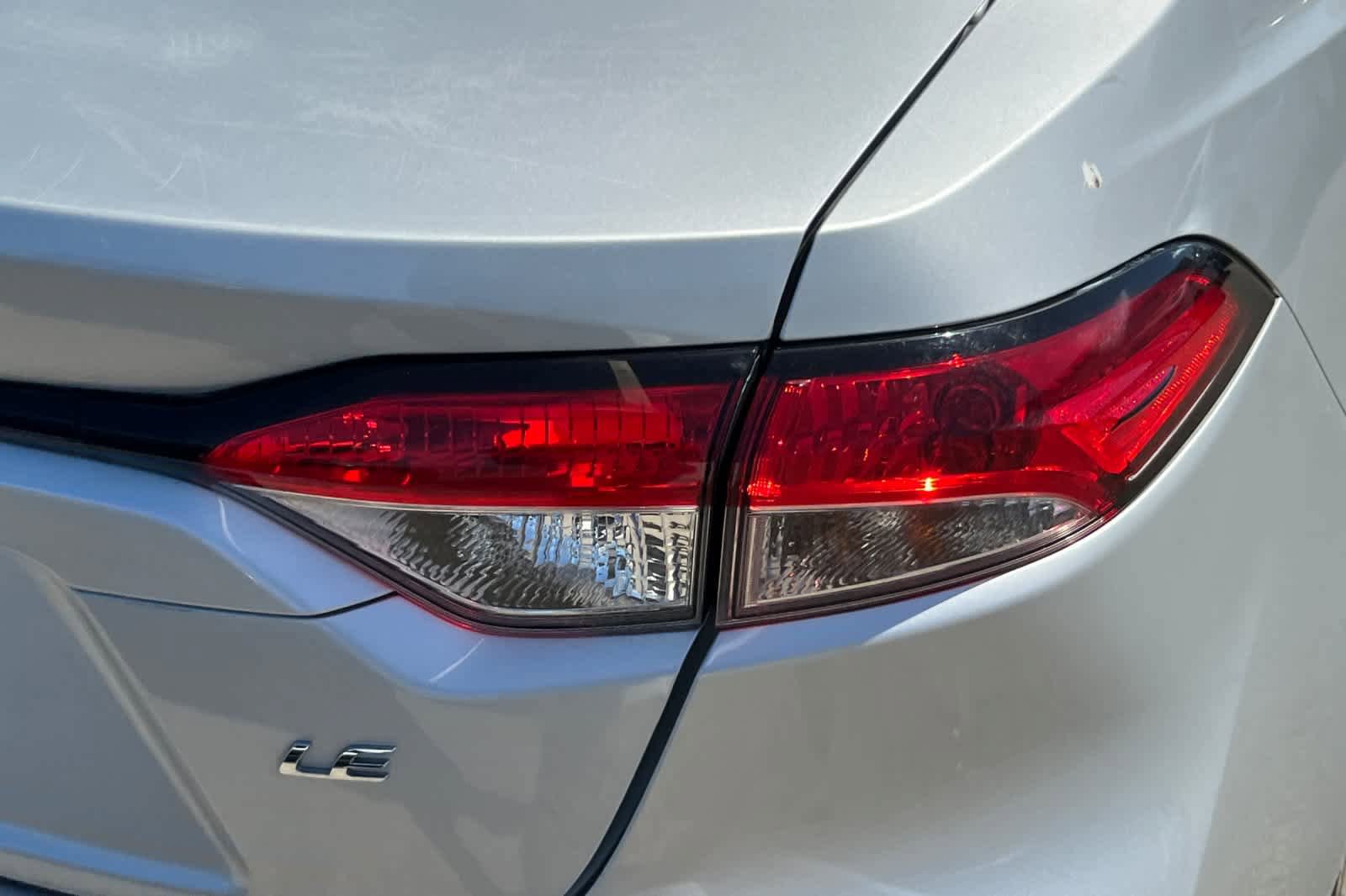 Used 2021 Toyota Corolla LE FWD image 18