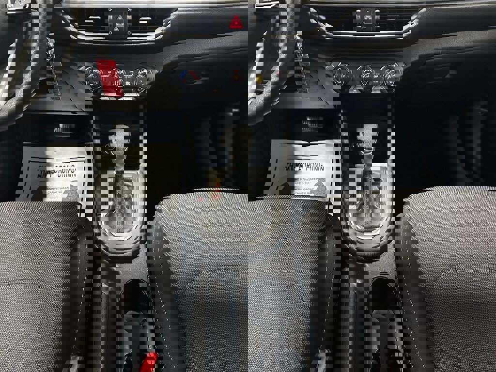 Used 2024 Kia Forte LXS image 32