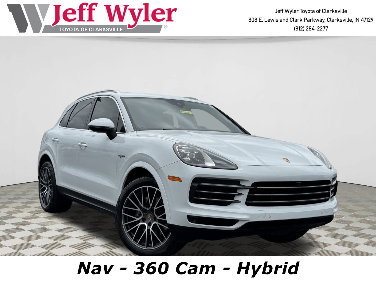 Used 2019 Porsche Cayenne E-Hybrid w/ Premium Package