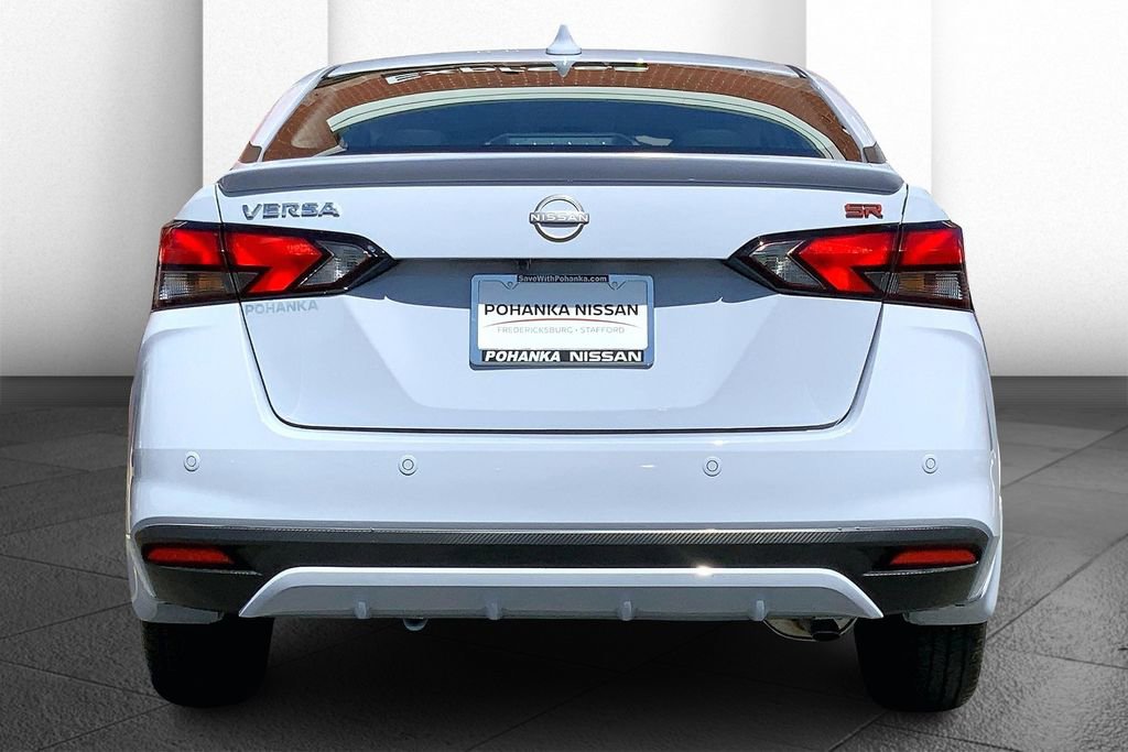 New 2025 Nissan Versa SR w/ Trunk Package image 4