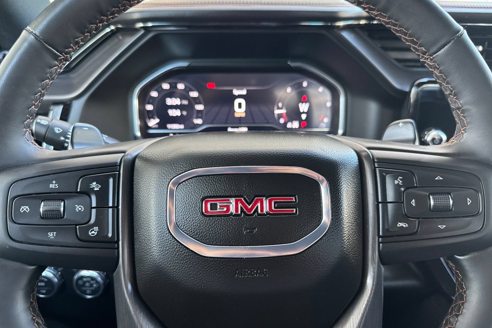 Used 2025 GMC Sierra 1500 AT4 AWD/4WD image 26
