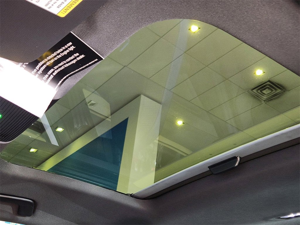 New 2026 Volkswagen Golf image 17