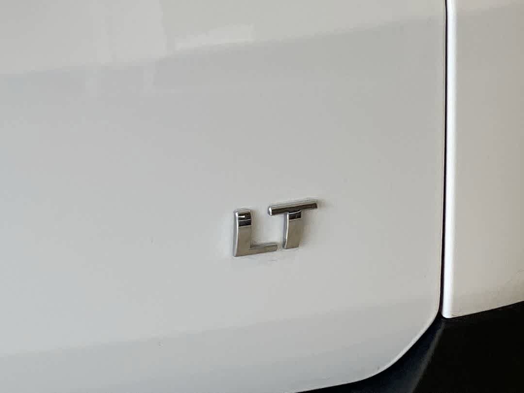 Used 2022 Chevrolet Traverse LT AWD/4WD image 12