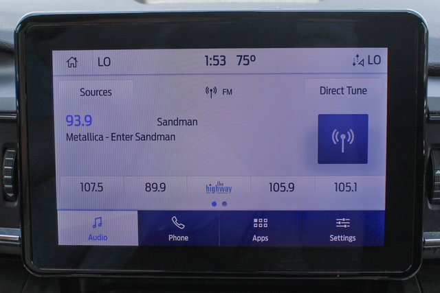 Used 2022 Ford Explorer XLT w/ Equipment Group 202A image 22