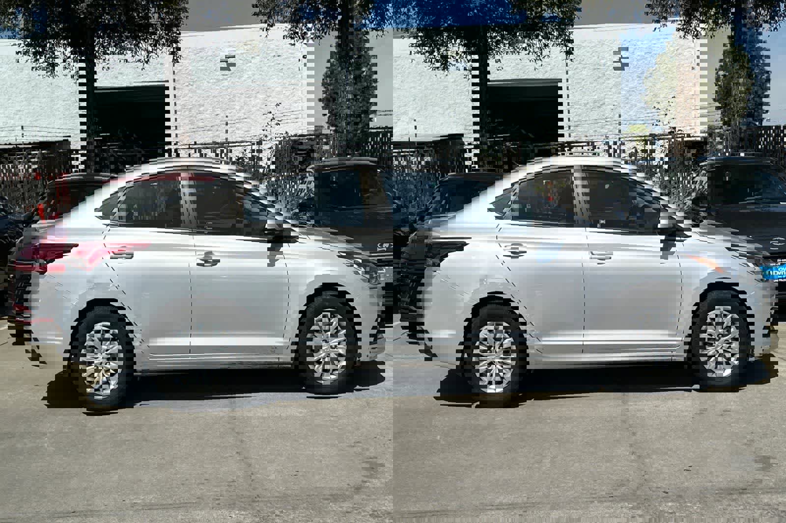 Used 2018 Hyundai Accent SE image 9