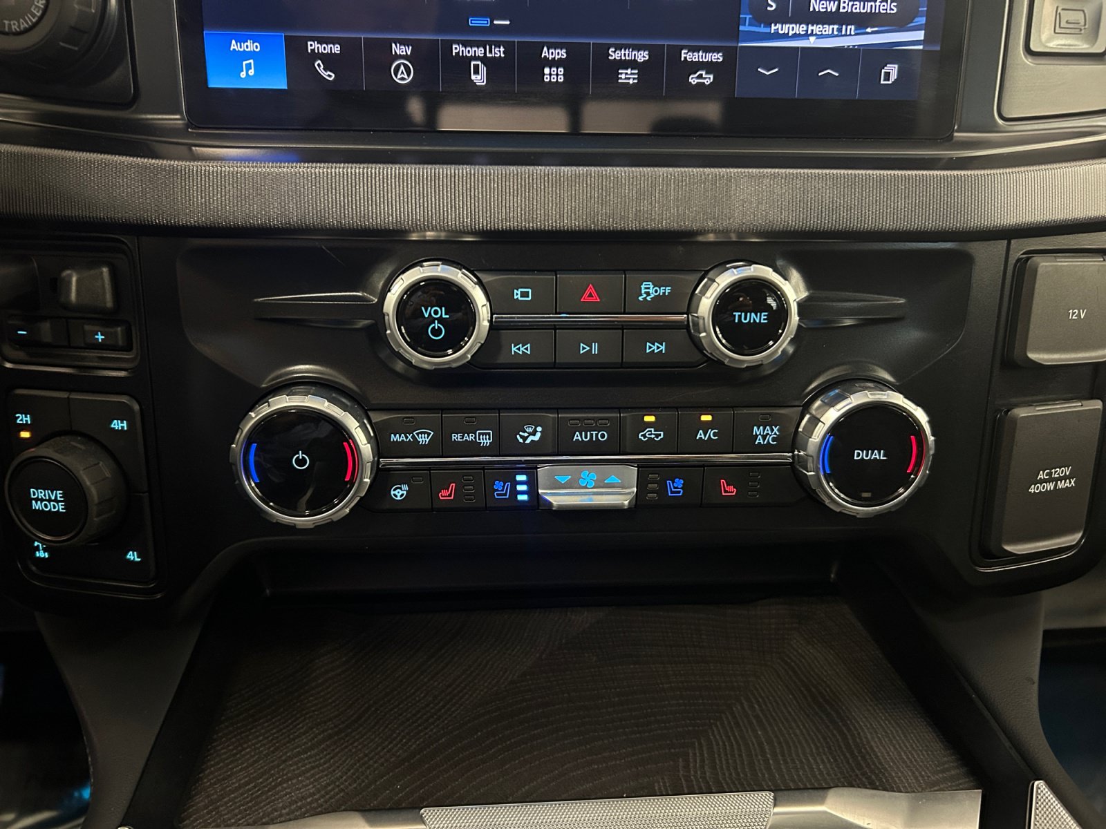 Used 2025 Ford F250 Platinum AWD/4WD image 16