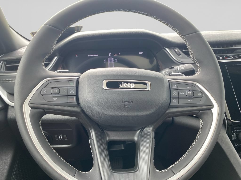 New 2026 Jeep Grand Cherokee Laredo X AWD/4WD image 25