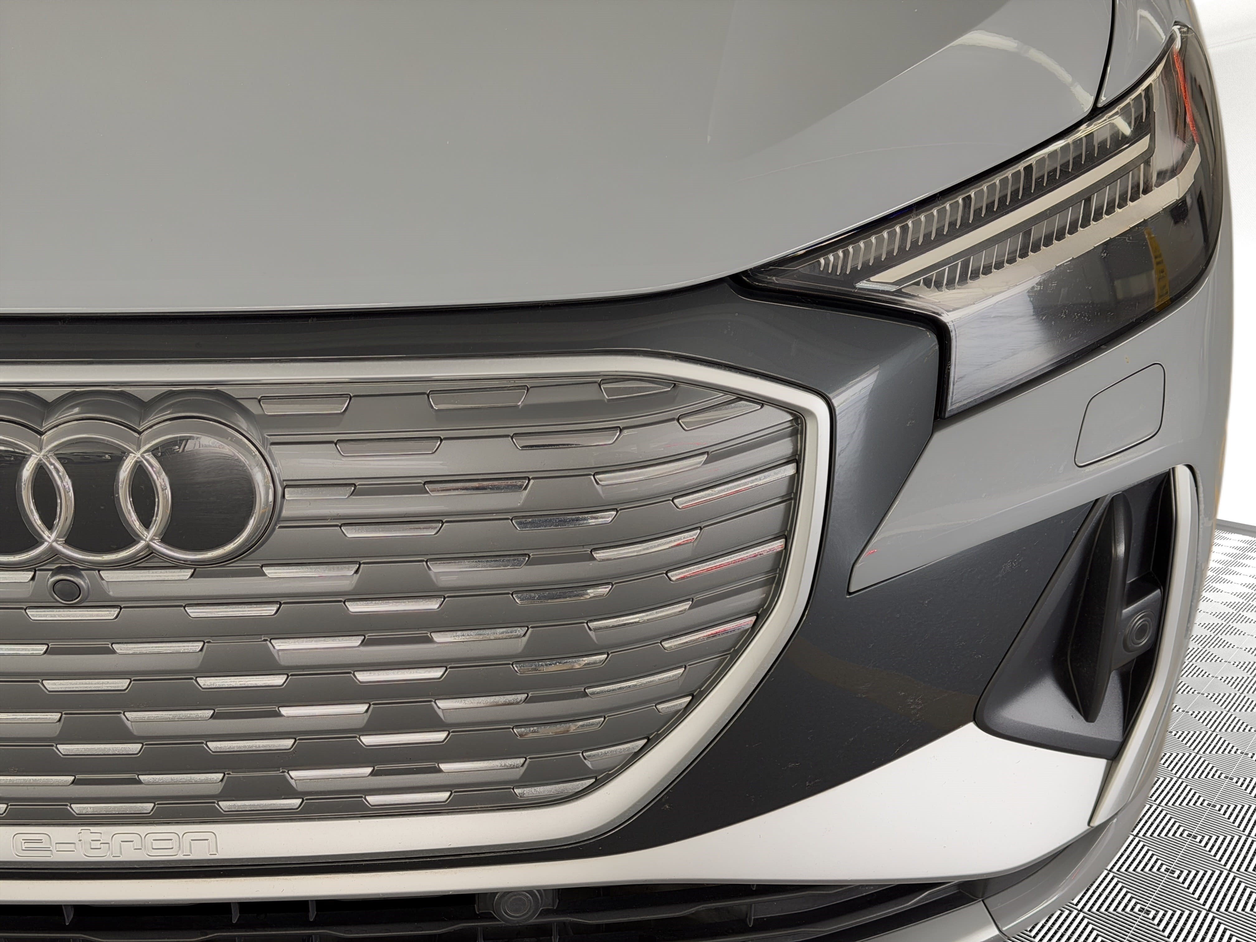 Certified 2023 Audi Q4 e-tron Prestige AWD/4WD image 11