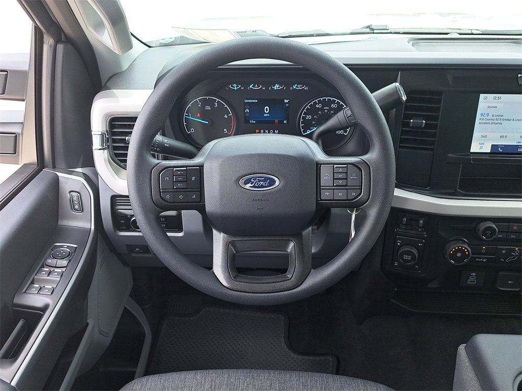 New 2026 Ford F350 4x4 Crew Cab Super Duty image 15