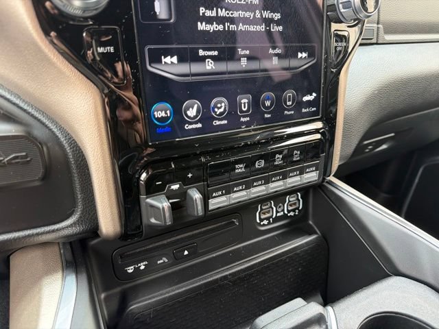 Used 2019 RAM 2500 Laramie w/ Night Edition AWD/4WD image 29