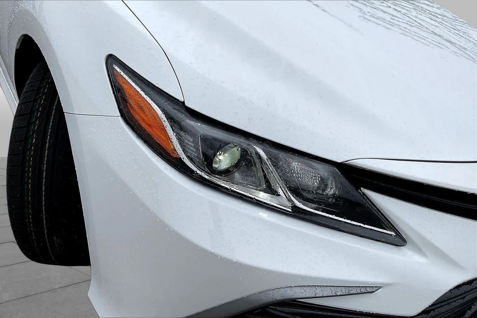 Used 2024 Toyota Camry LE w/ Convenience Package FWD image 28
