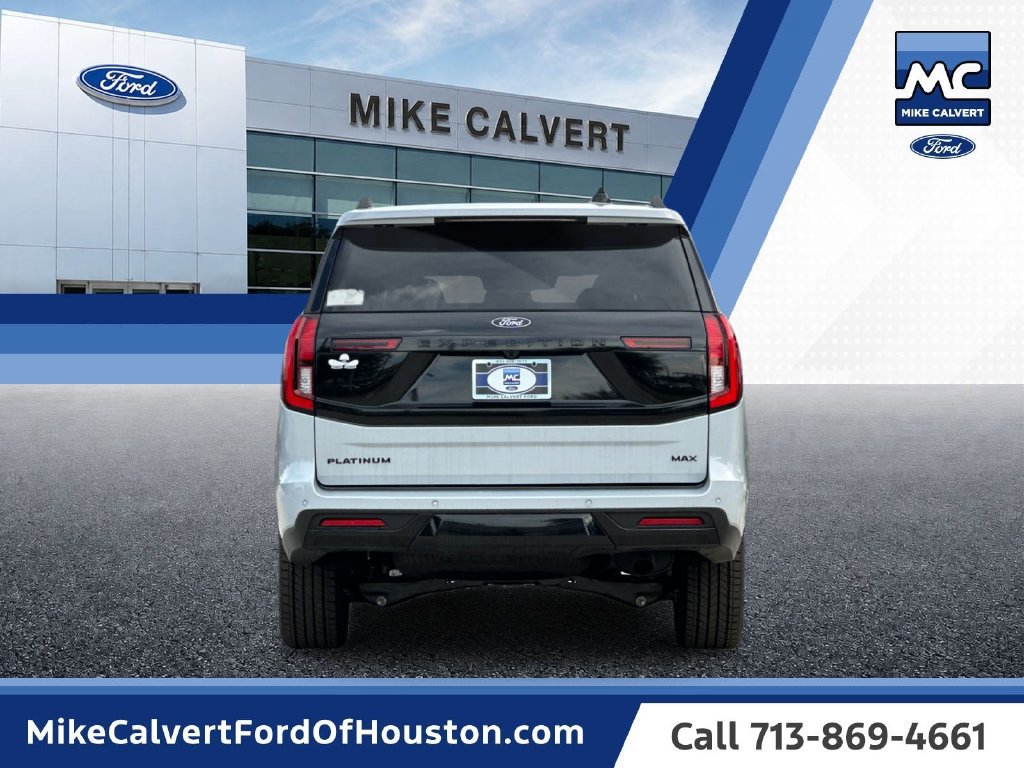 New 2026 Ford Expedition Max Platinum w/ Stealth Appearance Package AWD/4WD image 4