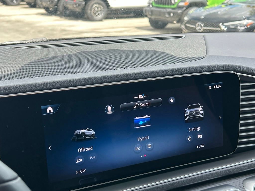 Used 2025 Mercedes-Benz GLE 450e 4MATIC image 46