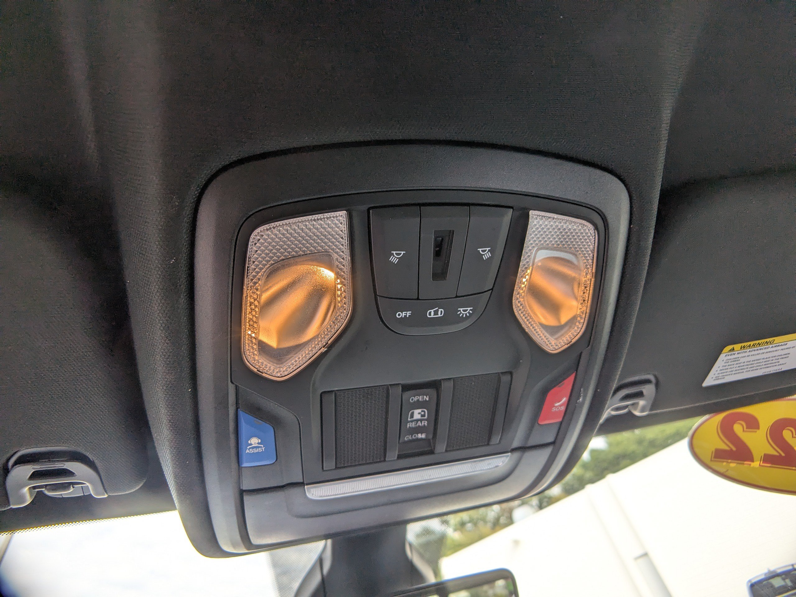 Used 2022 RAM 1500 Big Horn AWD/4WD image 18