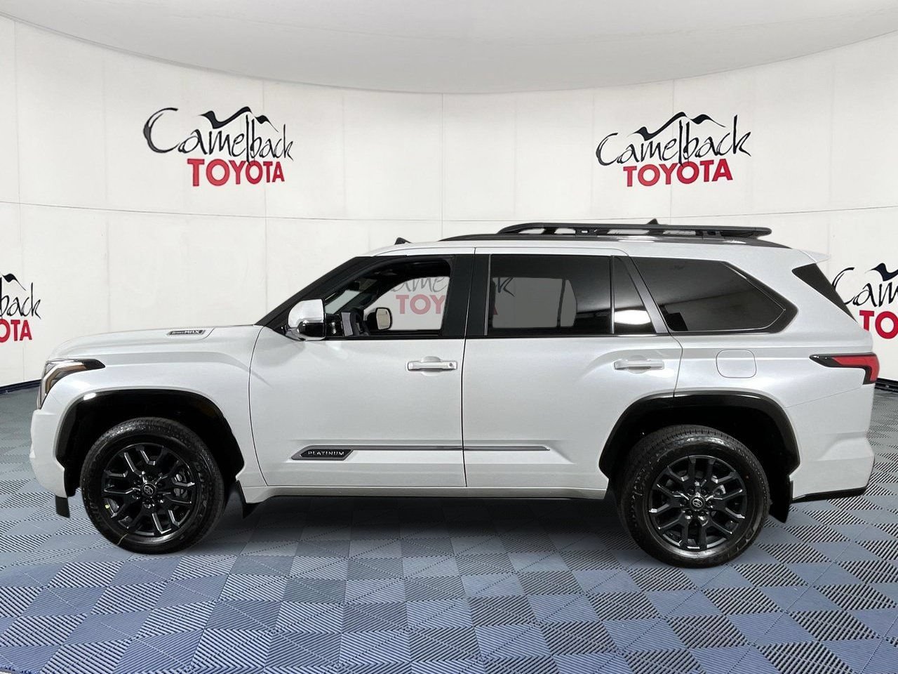 New 2026 Toyota Sequoia Platinum AWD/4WD image 4