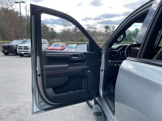 Used 2023 GMC Sierra 1500 AT4 w/ Technology Package image 23