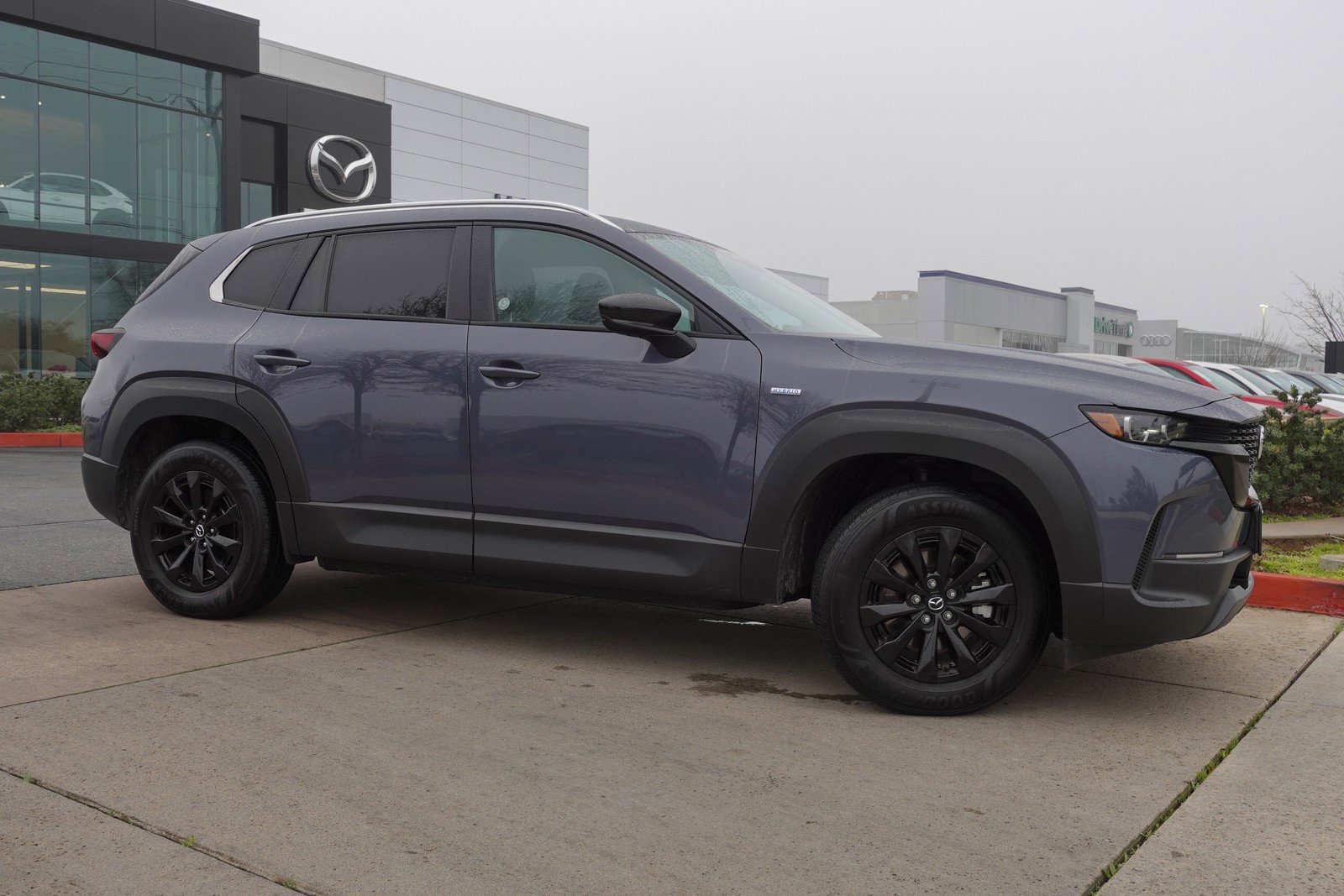 Certified 2025 MAZDA CX-50 2.5 Hybrid w/ Preferred Pkg image 4