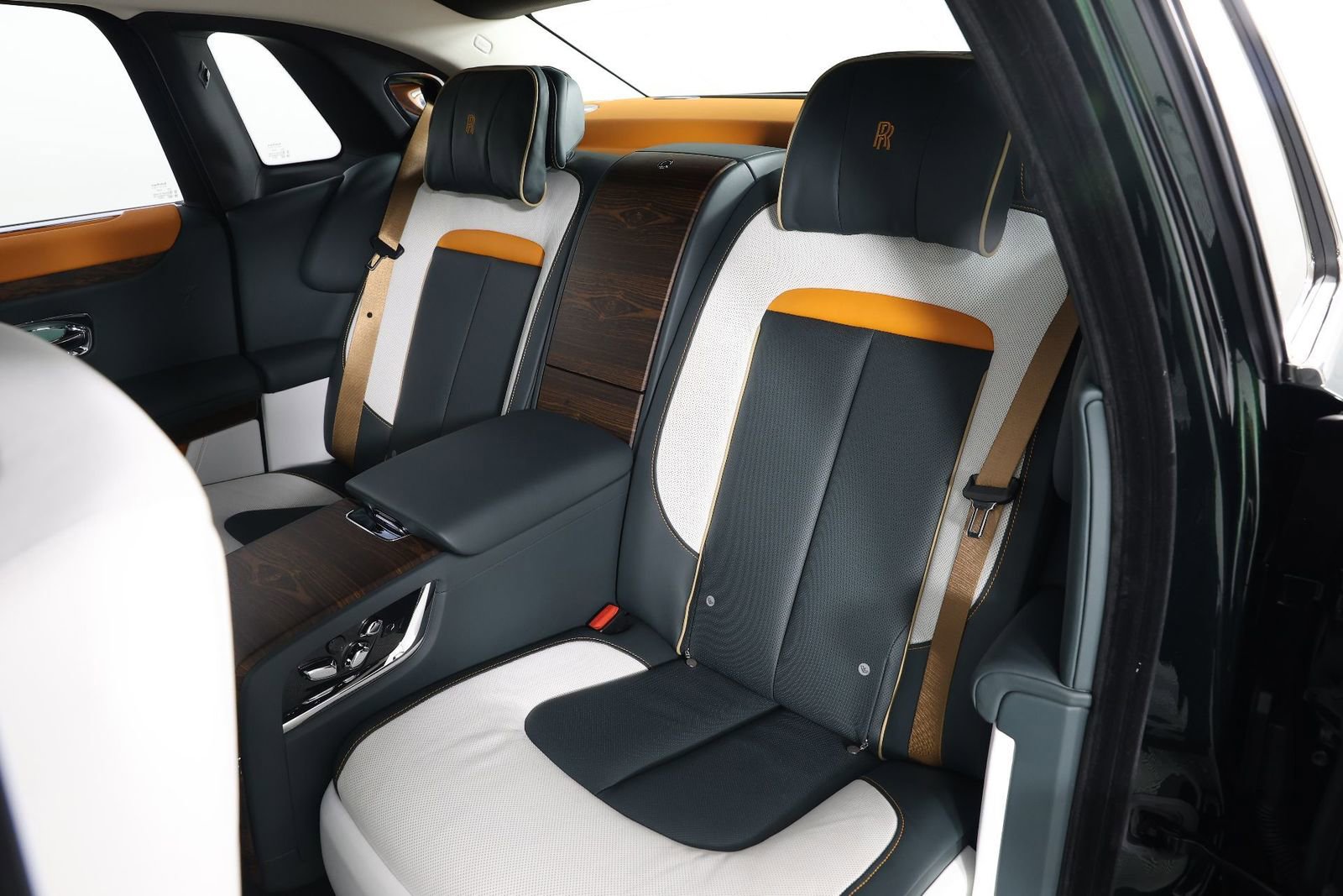 Certified 2022 Rolls-Royce Ghost AWD/4WD image 37