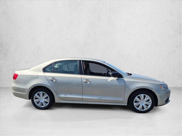 Used 2013 Volkswagen Jetta S FWD image 4
