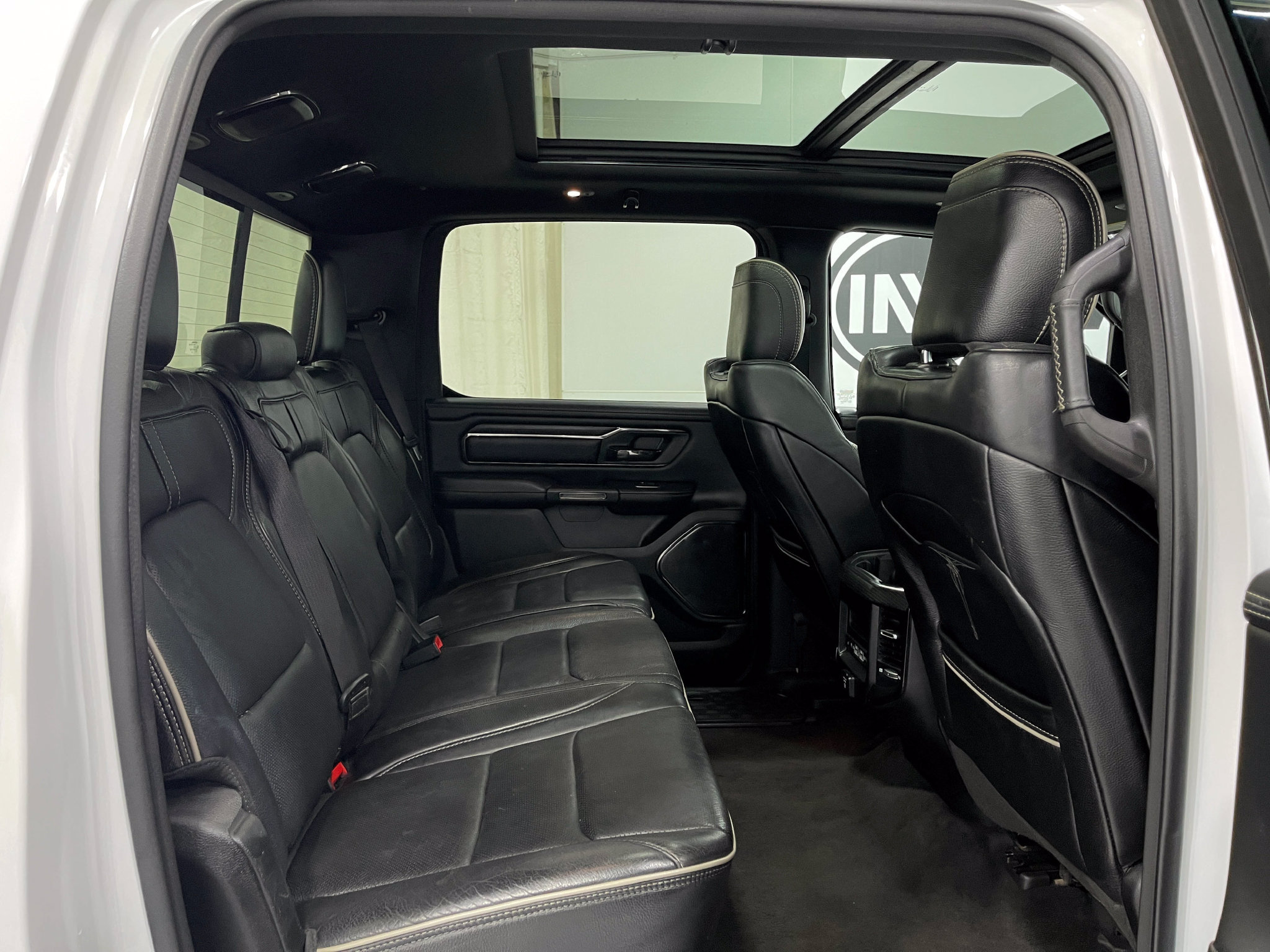 Used 2022 RAM 1500 Limited AWD/4WD image 29