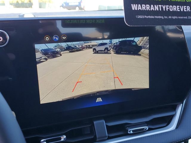 New 2026 Chevrolet Equinox LT w/ Convenience Package II image 23